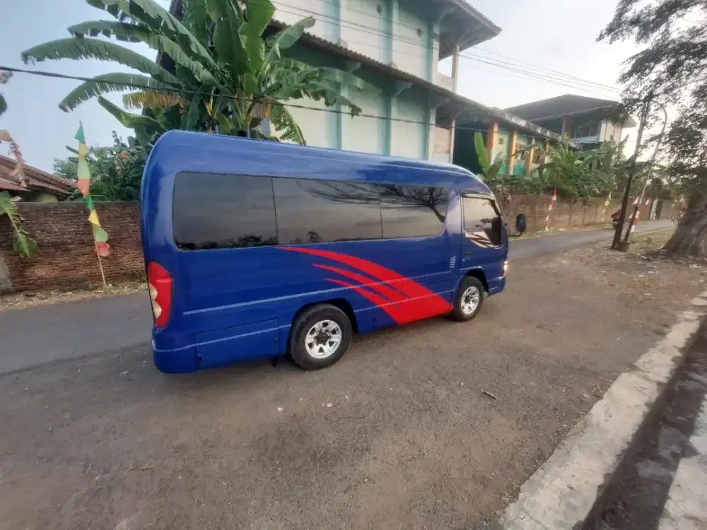 Isuzu elf short nkr 55 2016