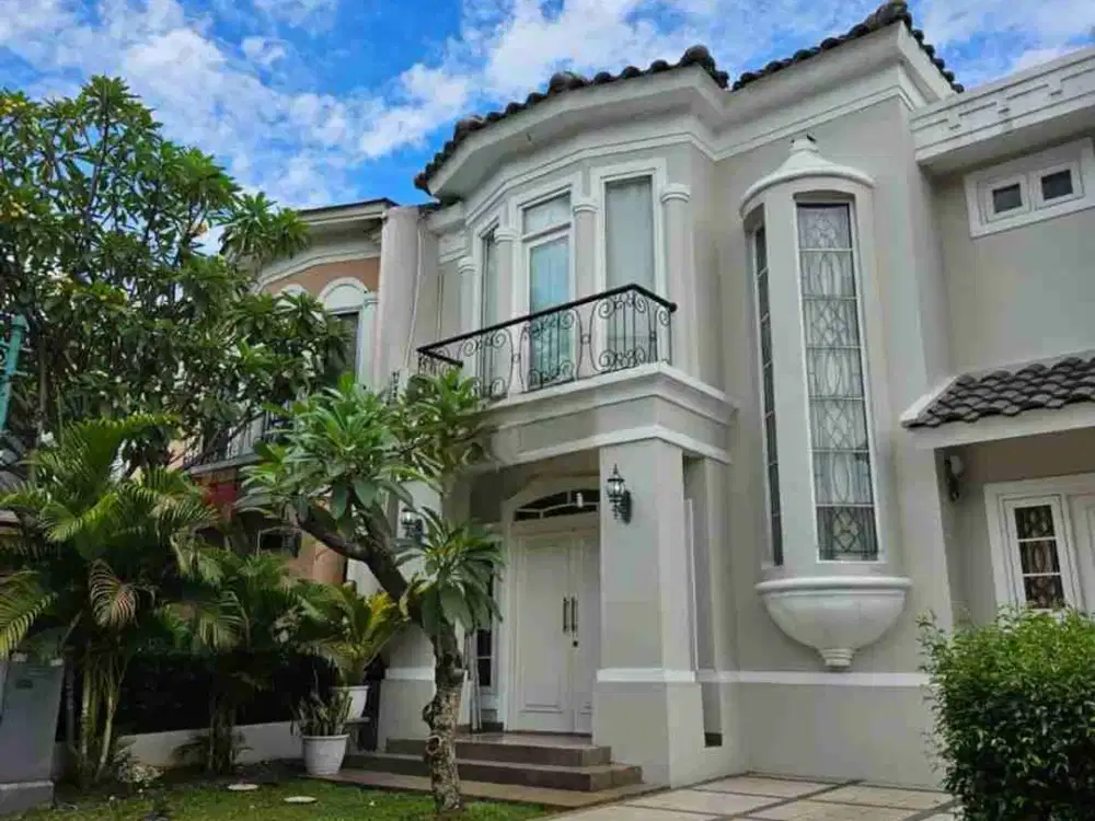 Di jual rumah clasic modern style atap bajaringan. Raffles Hills Cibubur
