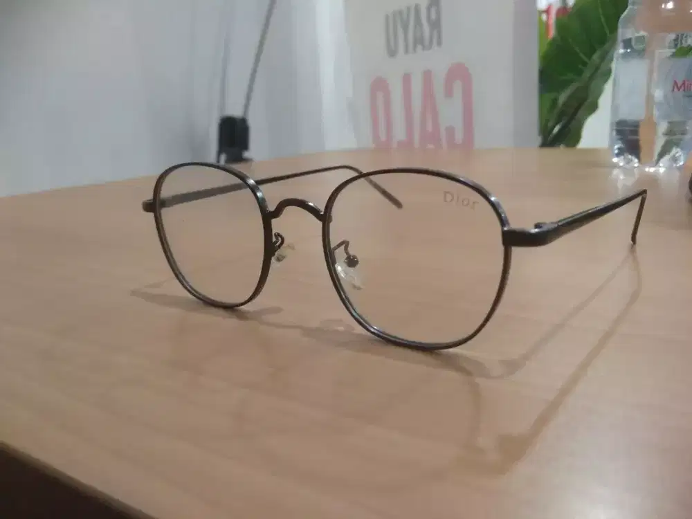 Kacamata branded