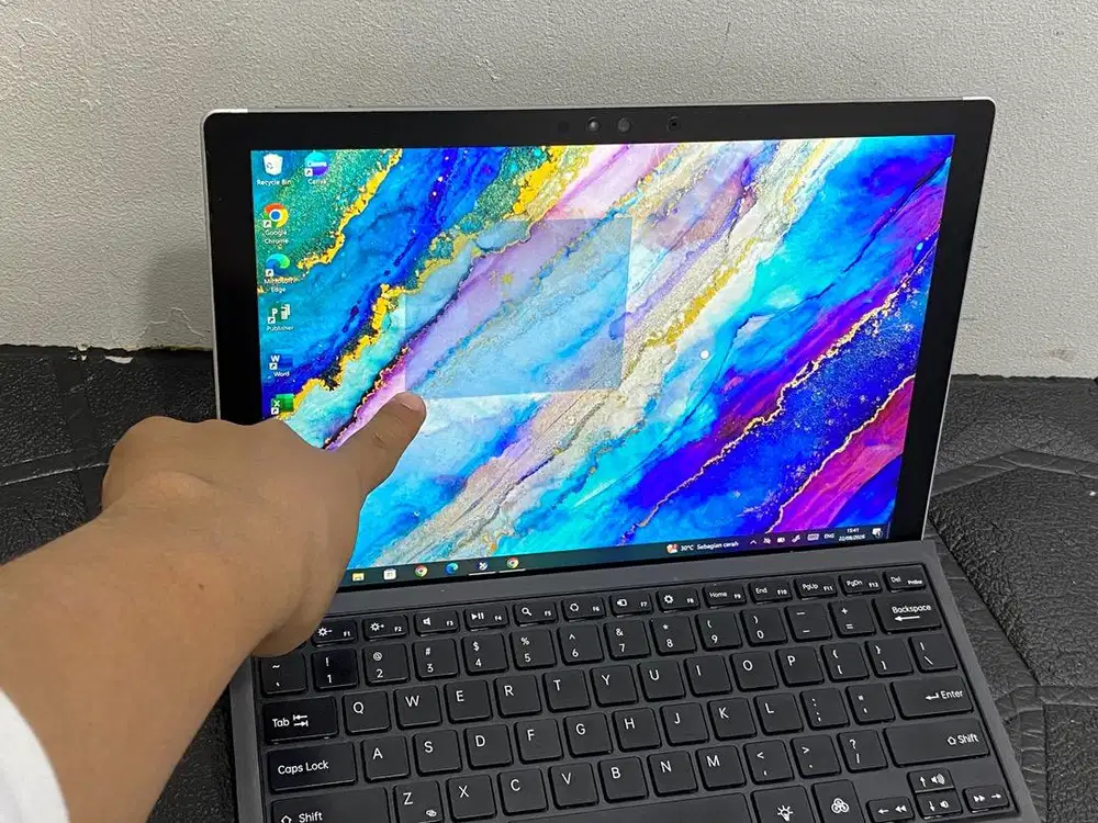 Microsoft surface pro 4 (touchscreen)