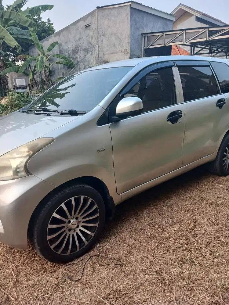 Toyota Avanza 2012 Bensin