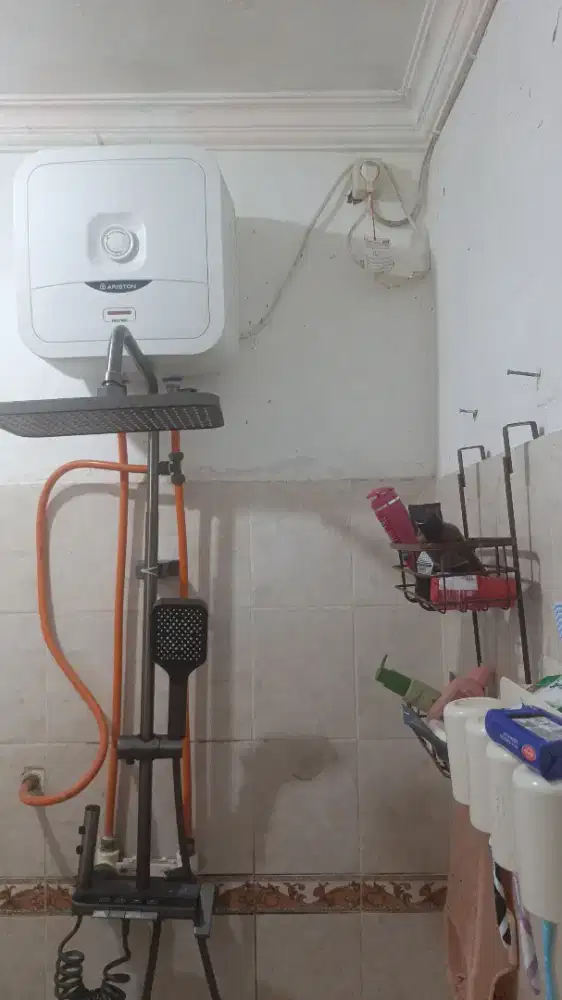 Water Heater listrik 10 liter