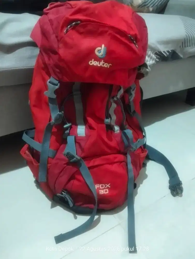 Tas Gunung merk Deuter fox 30 original