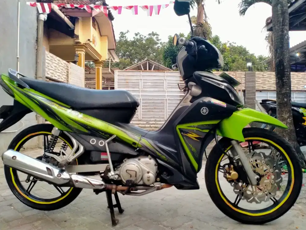 Yamaha Jupiter Z lengkap motor sehat keterangan detail dibawah