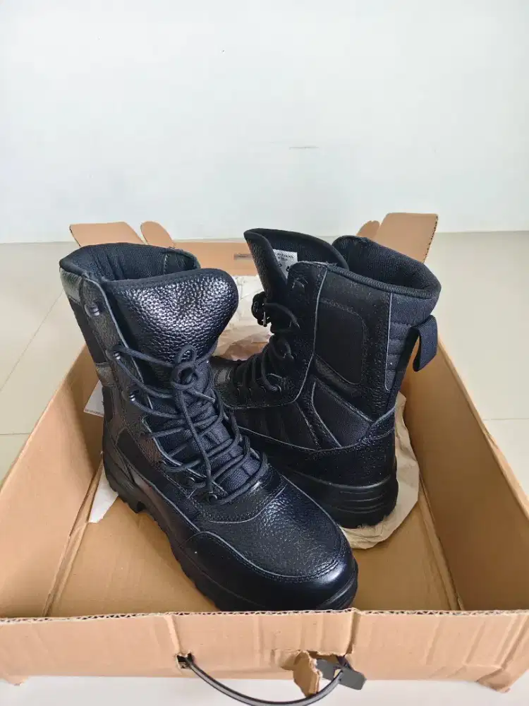Jual sepatu pdl