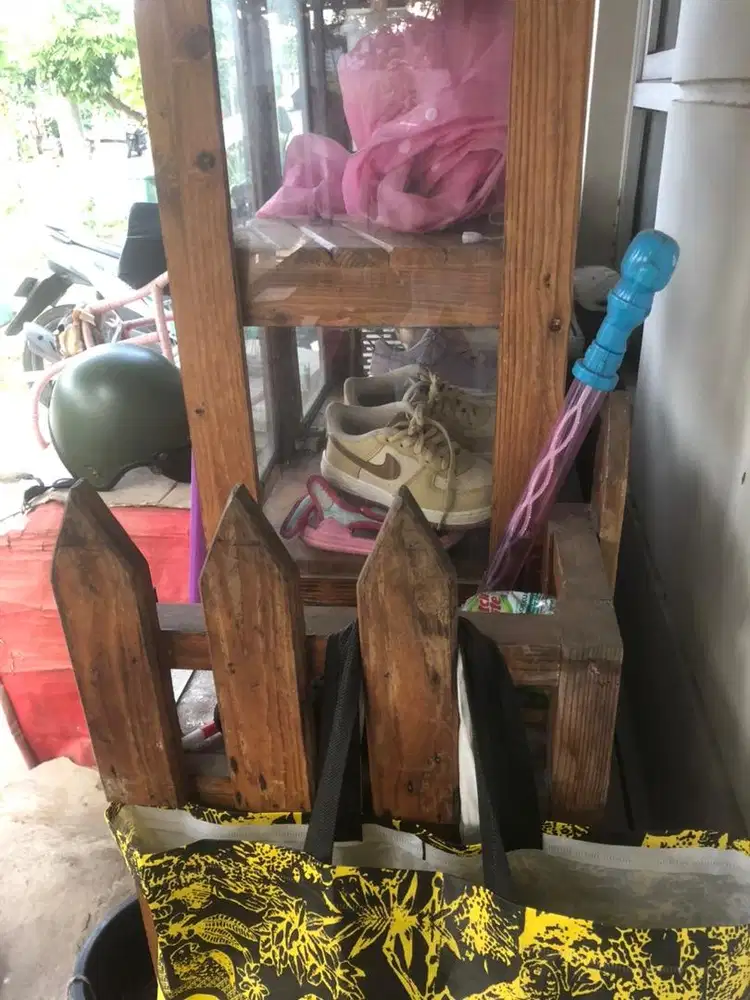 Dijual gerobak bekas dagang mie ayam
