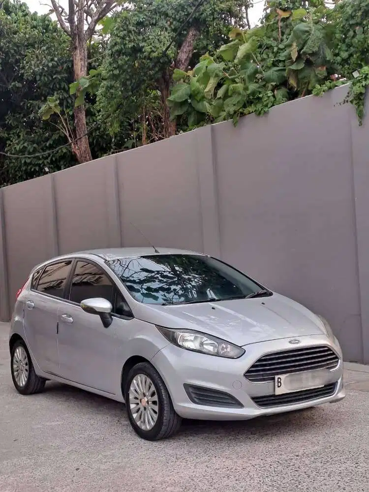 Ford Fiesta 2013 Bensin