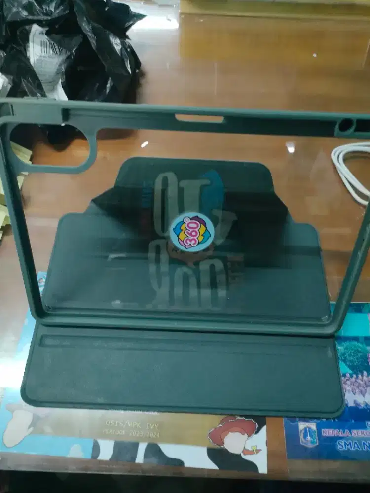 Hardcase Redmi Pad 2 11, flip putar 360⁰