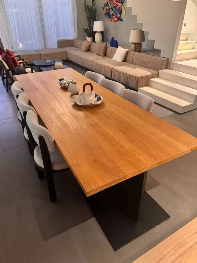 Meja makan kayu Wooden Dining Table