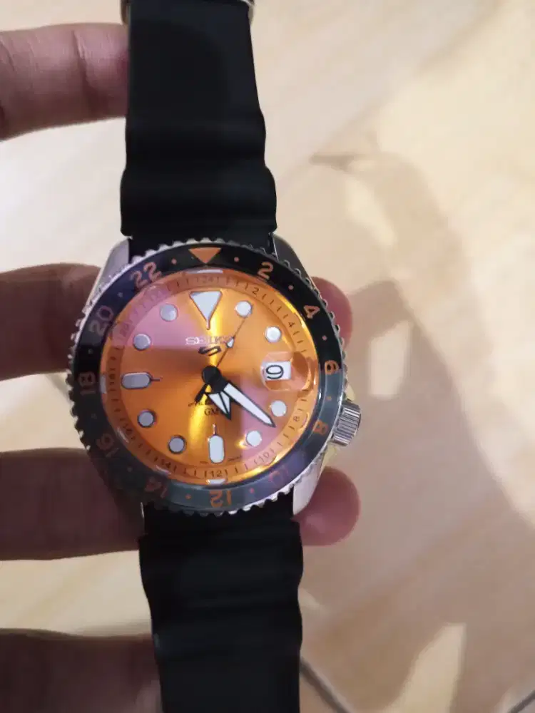 Seiko GMT 223945 NO BODI