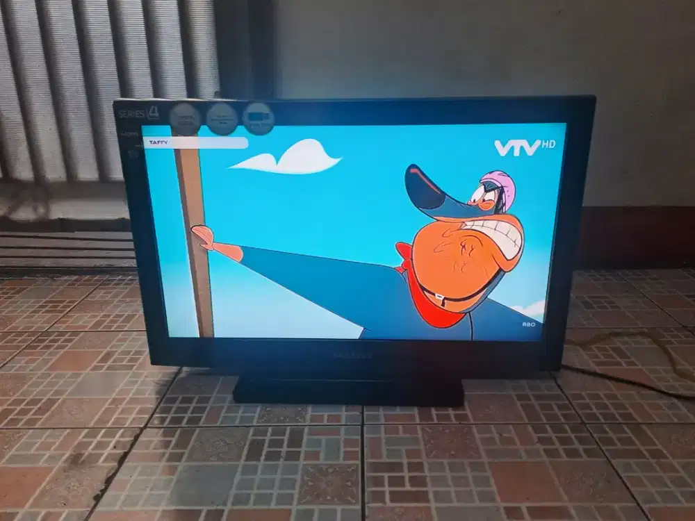 Jual tv SAMSUNG lcd 26 inc tanpa set box
