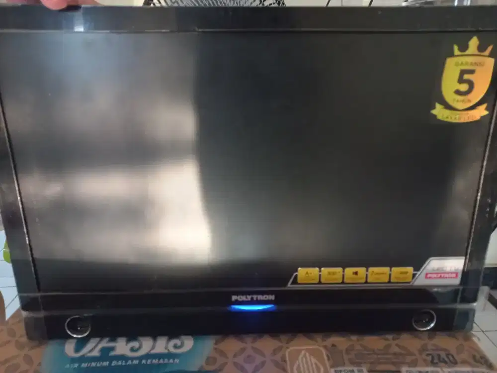 TV POLYTRON 24 INCHI