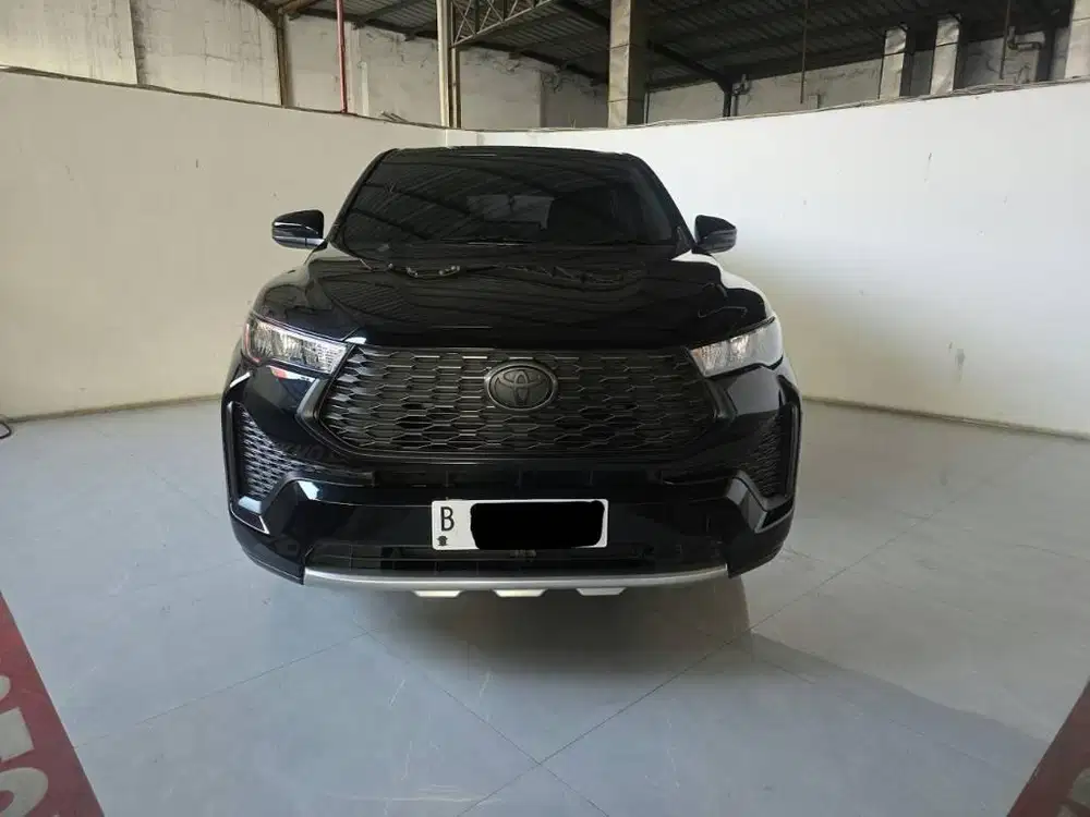 Low Km 24rban Toyota Innova Zenix G 2.0 AT ( Matic ) 2025 Hitam Mulus