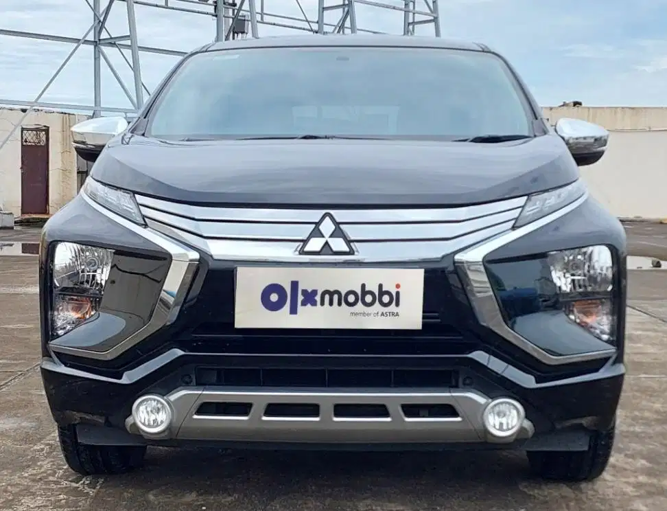 TDP 11 JT Mitsubishi Xpander 1.5 Ultimate Bensin-AT Hitam 2019