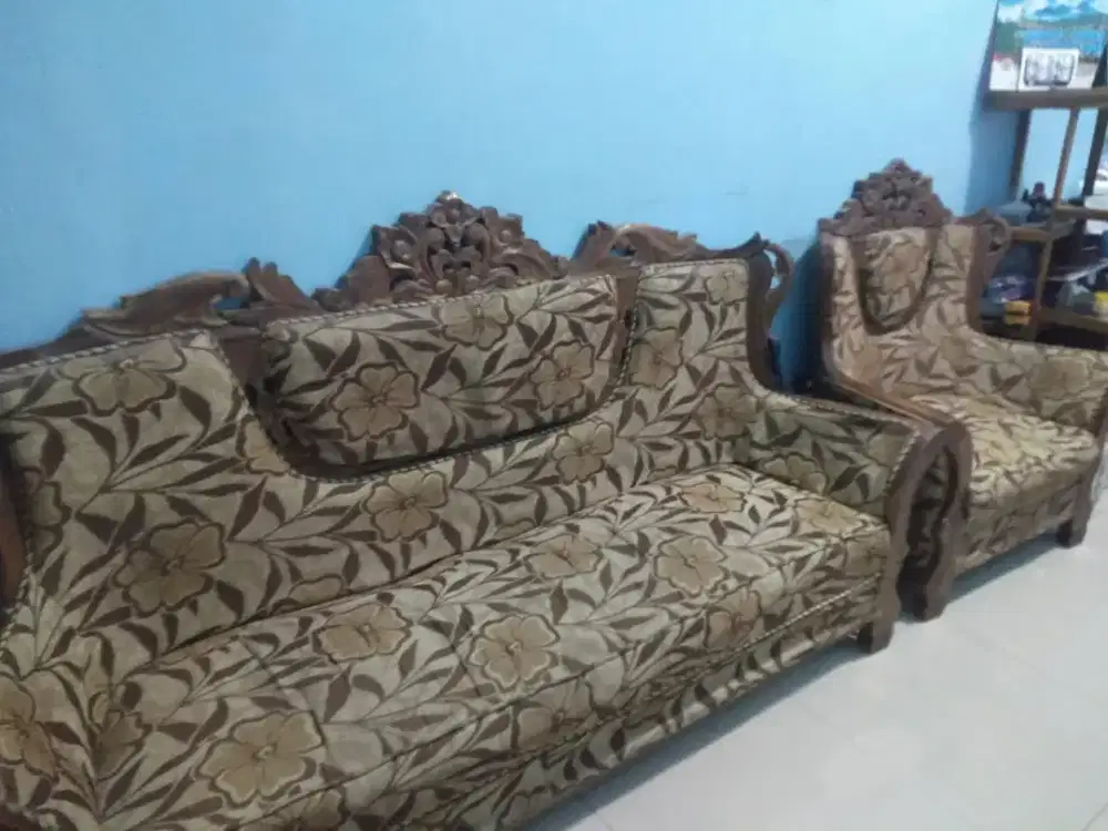 Sofa kayu jati ukiran Jepara