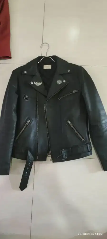 jaket kulit Nudie Jeans