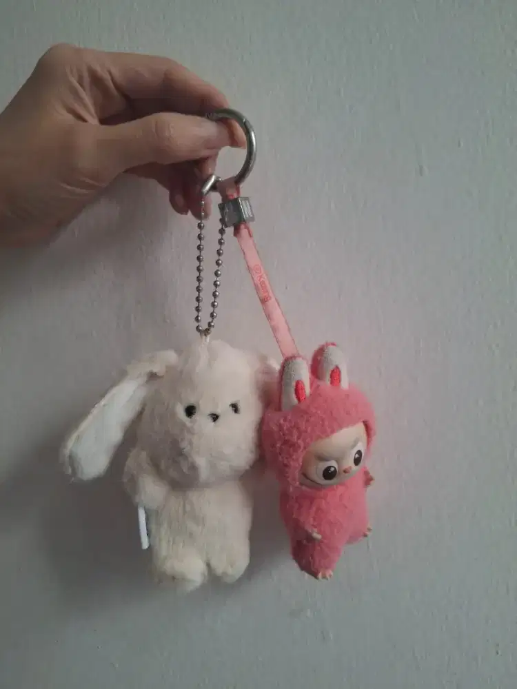 Labubu Kecil Merah & Rabbit Miniso Original