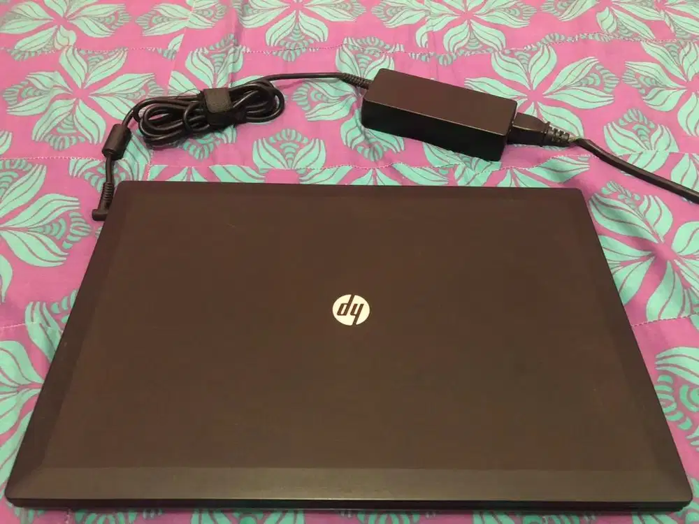 LAPTOP MERK HP Type 242 G1