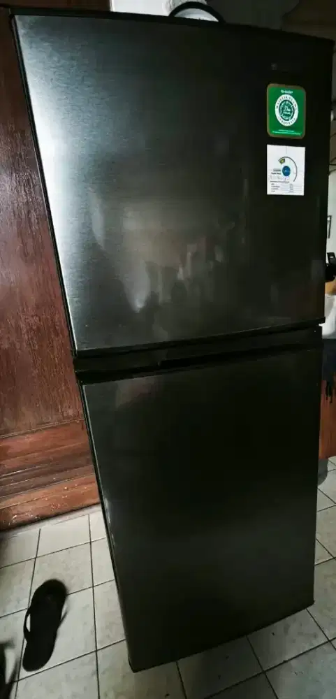 Kulkas Sharp SJ 236 Tipe 2 Pintu, Bagus dan Dingin