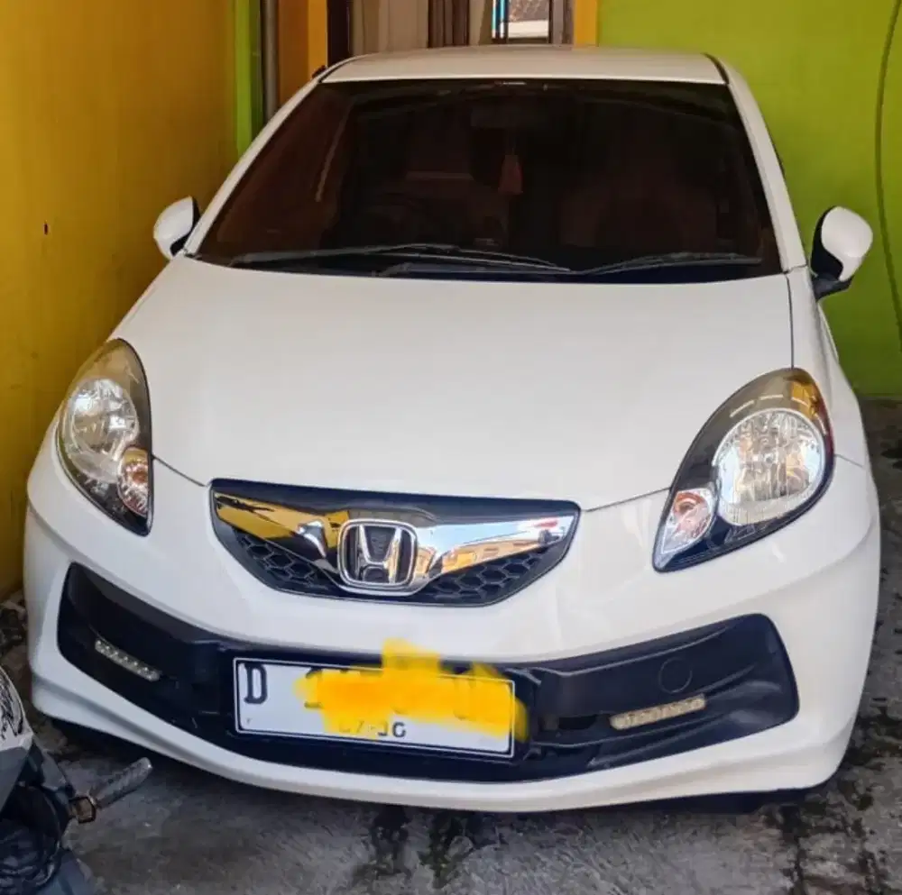 Brio CBU 1300cc matic 2013