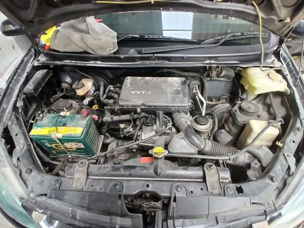 Daihatsu Xenia 2011 Bensin