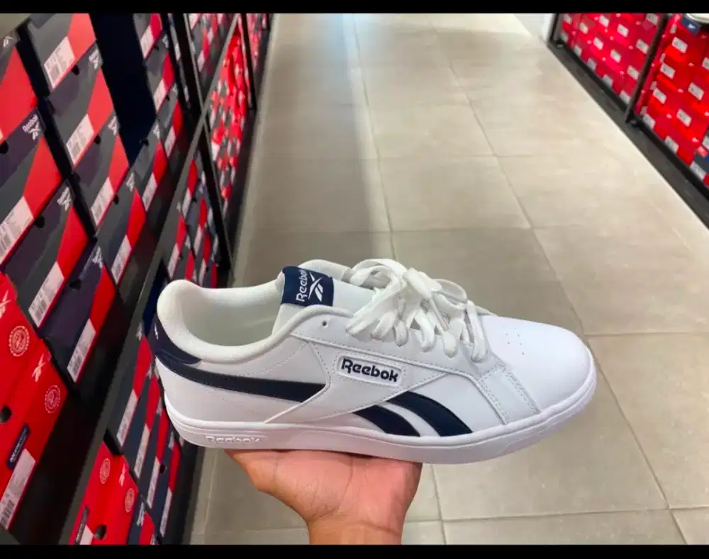 Reebok Court Retro