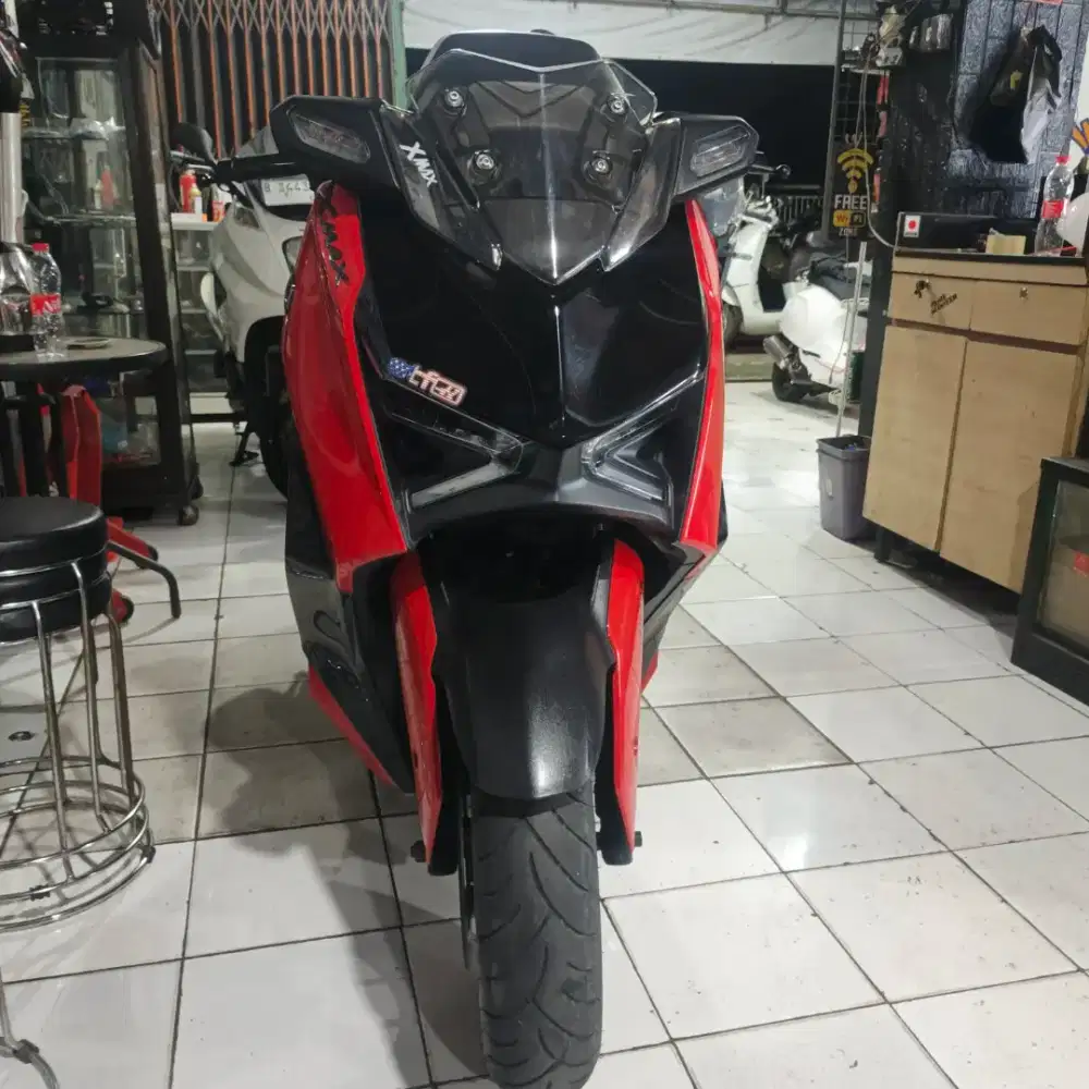 Yamaha XMAX 2023