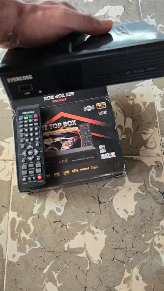 Jual serbox tv baru sebentar pakai