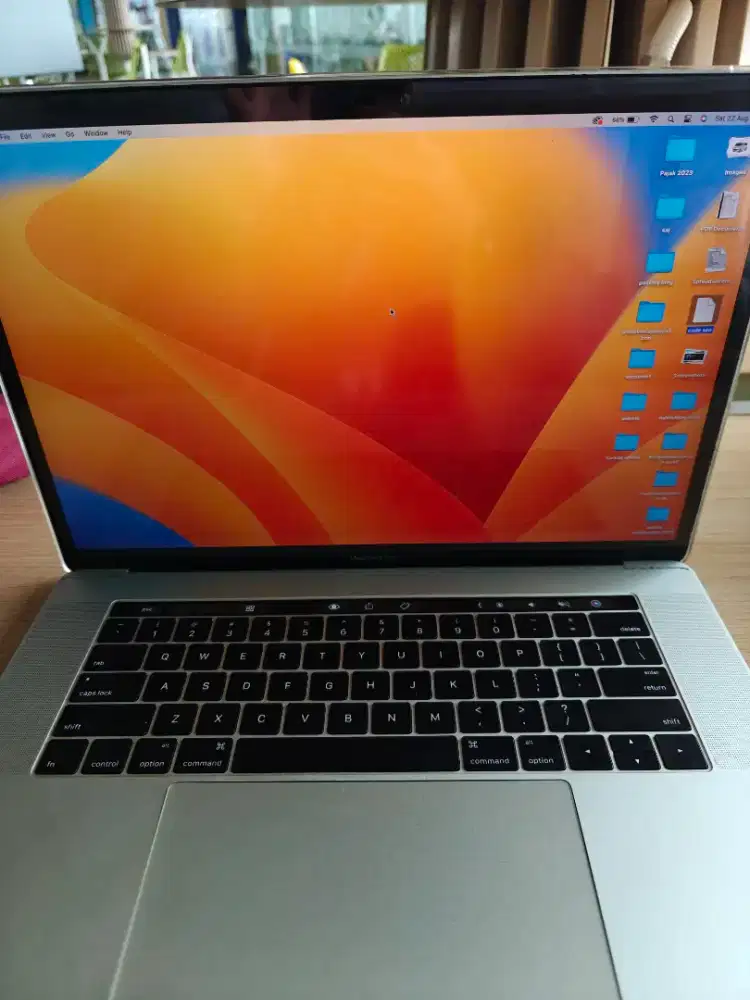 Macbook Pro 2017 i7 16/256GB