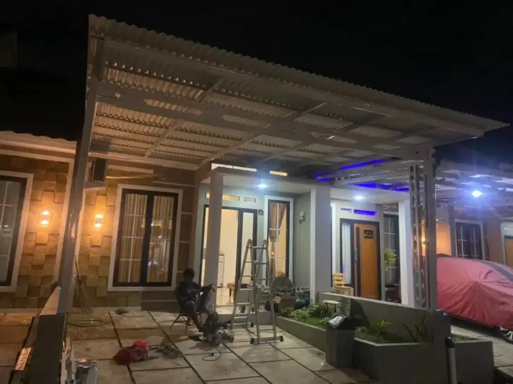 Kanopi baja ringan