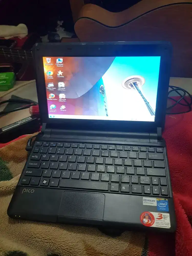 Laptop axioo pico cjm tinggal pakai masih mulus