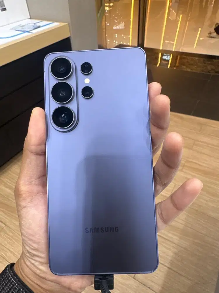 Samsung Galaxy S26 Ultra bisa cicilan tanpa kartu kredit. DP Mall SMG