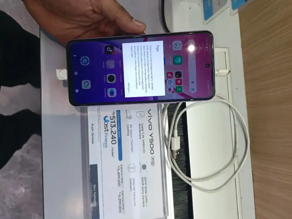 VIVO Y500 PROMO KREDIT BUNGA RINGAN