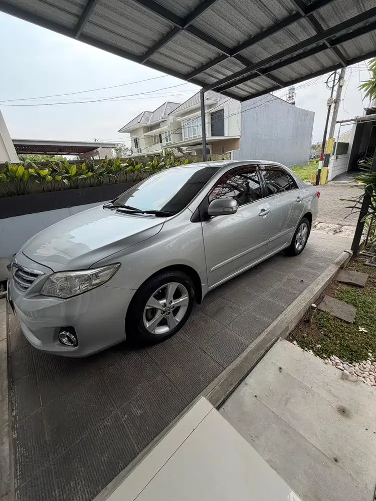 Altis 2013 G matic silver