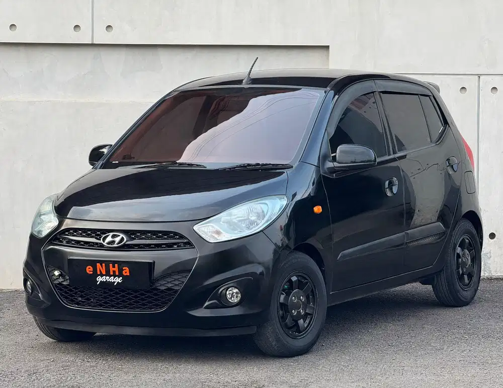 Recomend.. Hyundai i-10 1.1 Manual 2012.. eNHa garage Semarang..