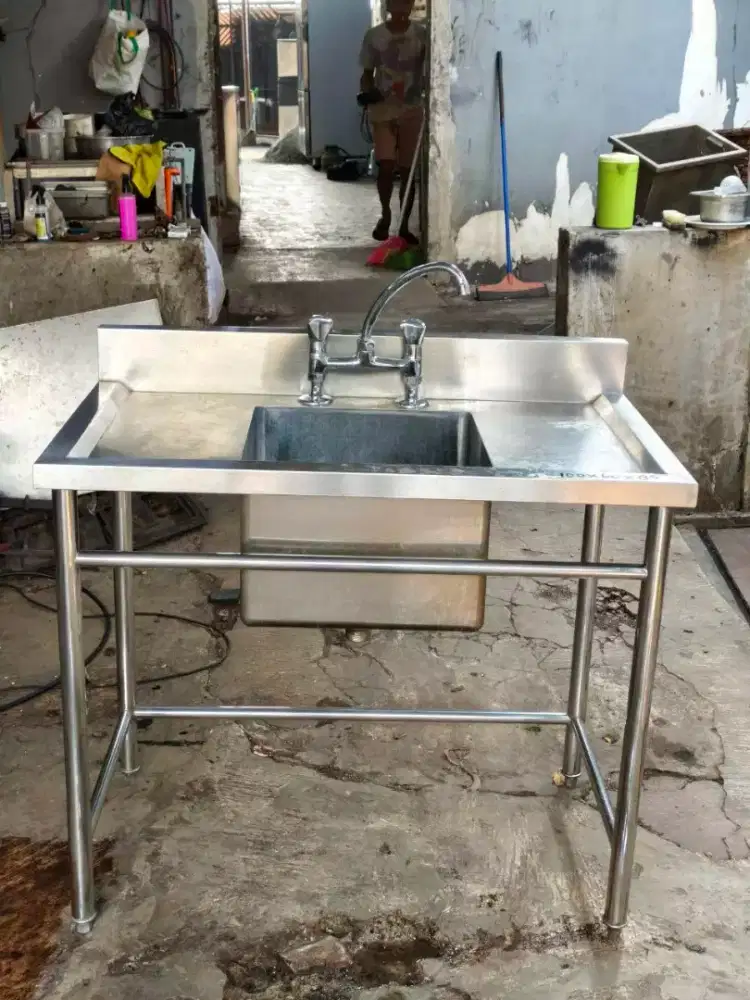 Single sink sayap kanan kiri UK 100×60×85 
UK lubang sink 40×40×28