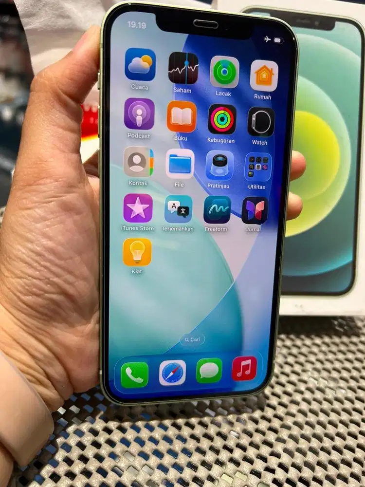 Iphone 12 Basic