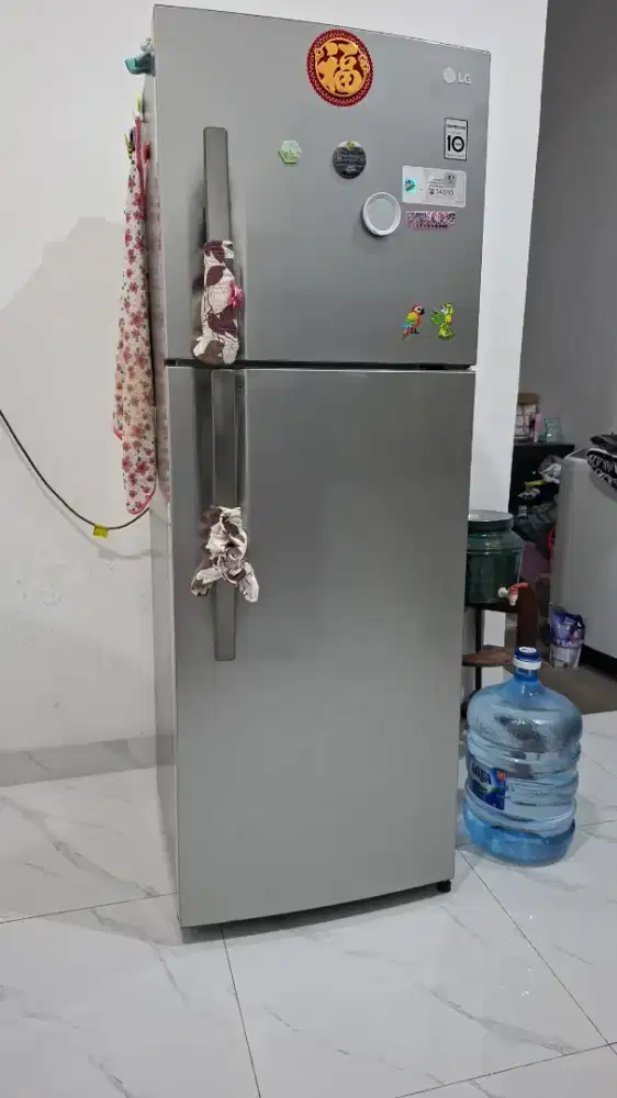 KULKAS LG INVERTER 2 PINTU