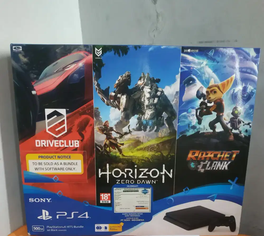 PS4 slim paket games rachet & drive club eks garansi resmi Indonesia