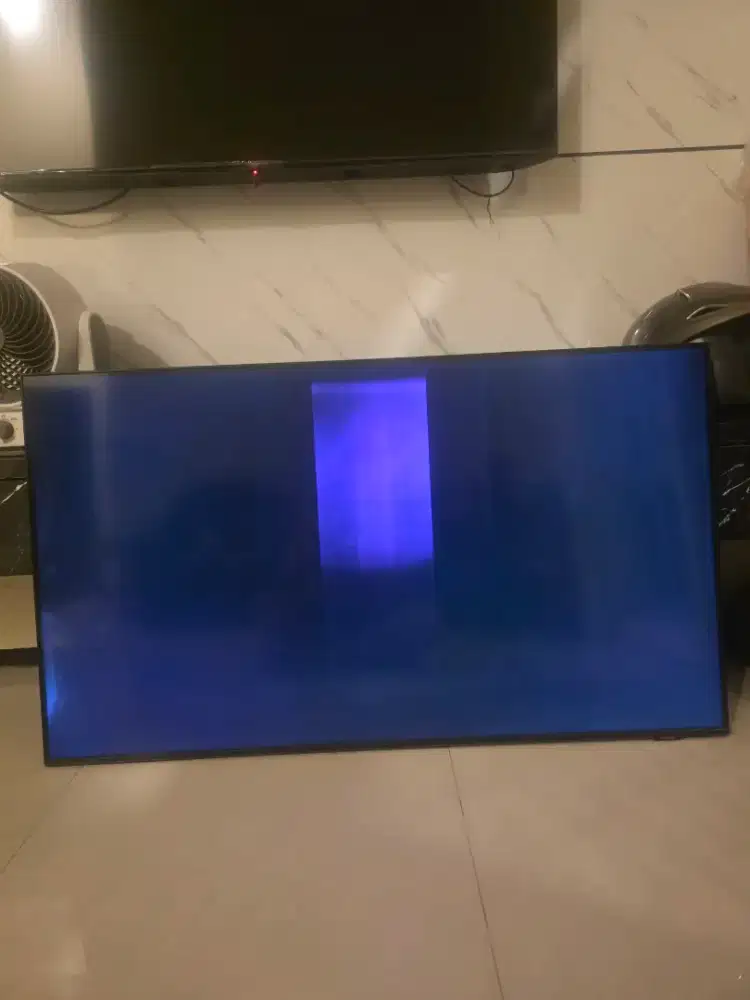 Tv LED Samsung 50 inch kondisi gambar rusak berwarna garis ungu
