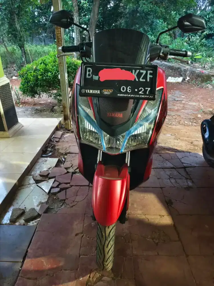 Lexi 125 Marun 2022 lengkap