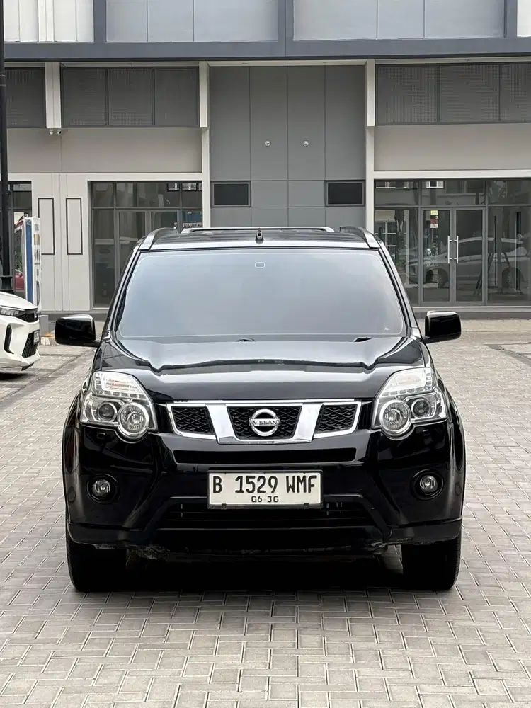 Nissan Xtrail X-Trail 2.0 AT 2012 Hitam
