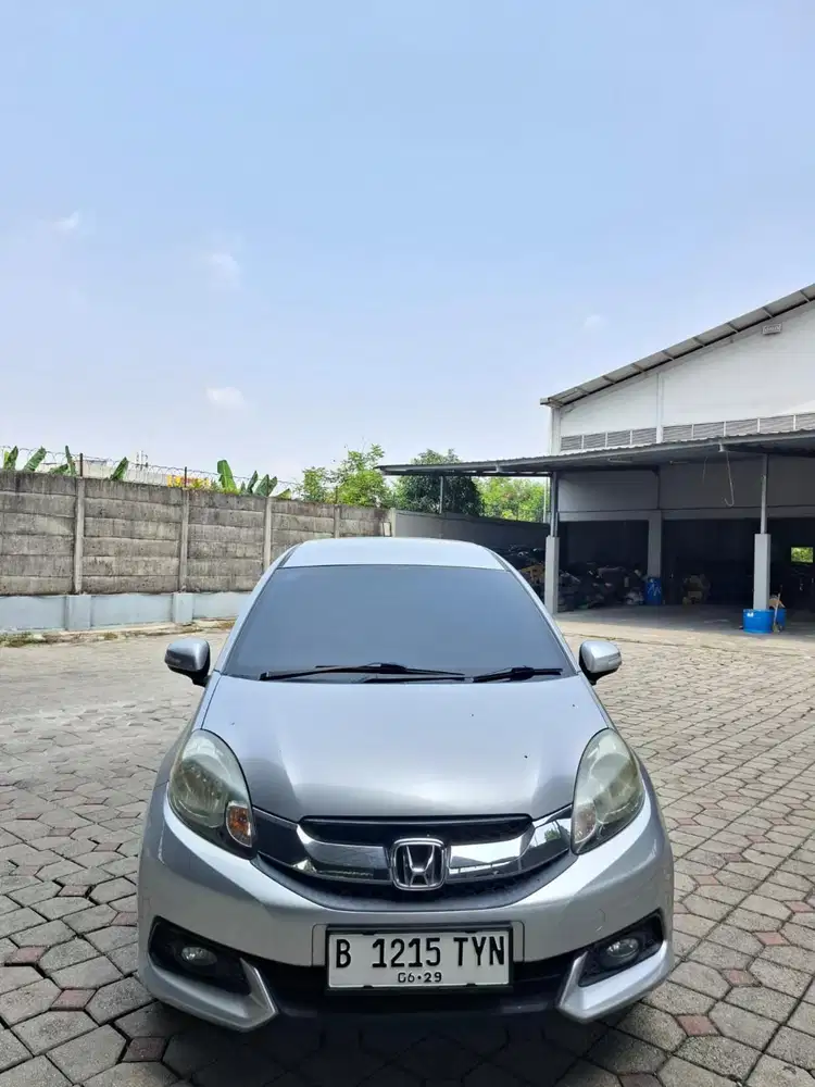 Mobilio 2014 E manual. Km 128rb
