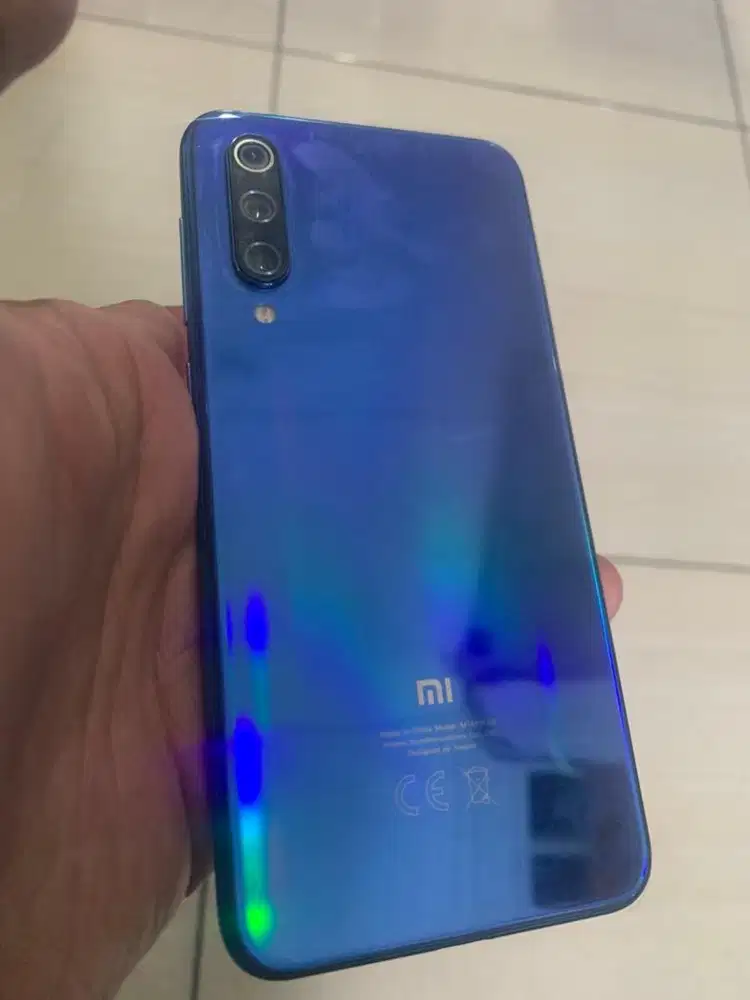 Smartphone Xiaomi MI 9 SE 128GB