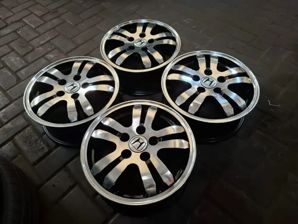 Velg Ori Stream R15 CRV Innova Hilux Granmax Luxio APV Carry Ertiga