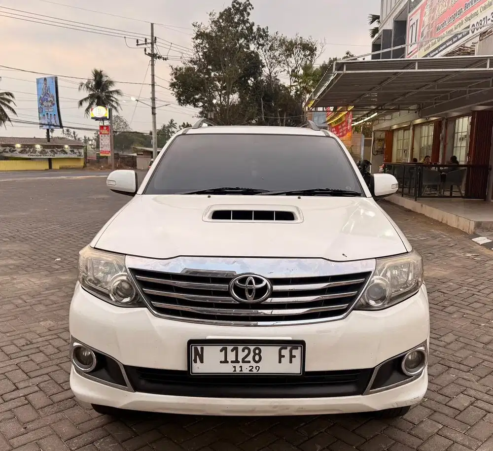 FORTUNER 2013 G AT