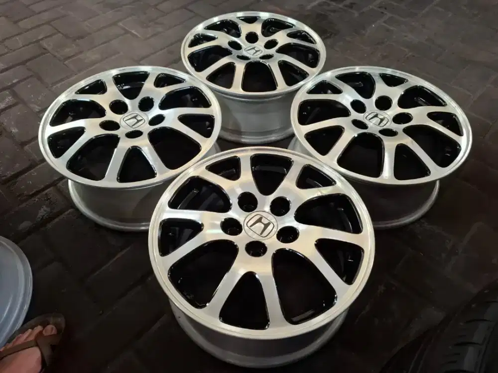Velg Ori Odyssey R16 BRV CRV Stream Accord Civic Innova Granmax Luxio