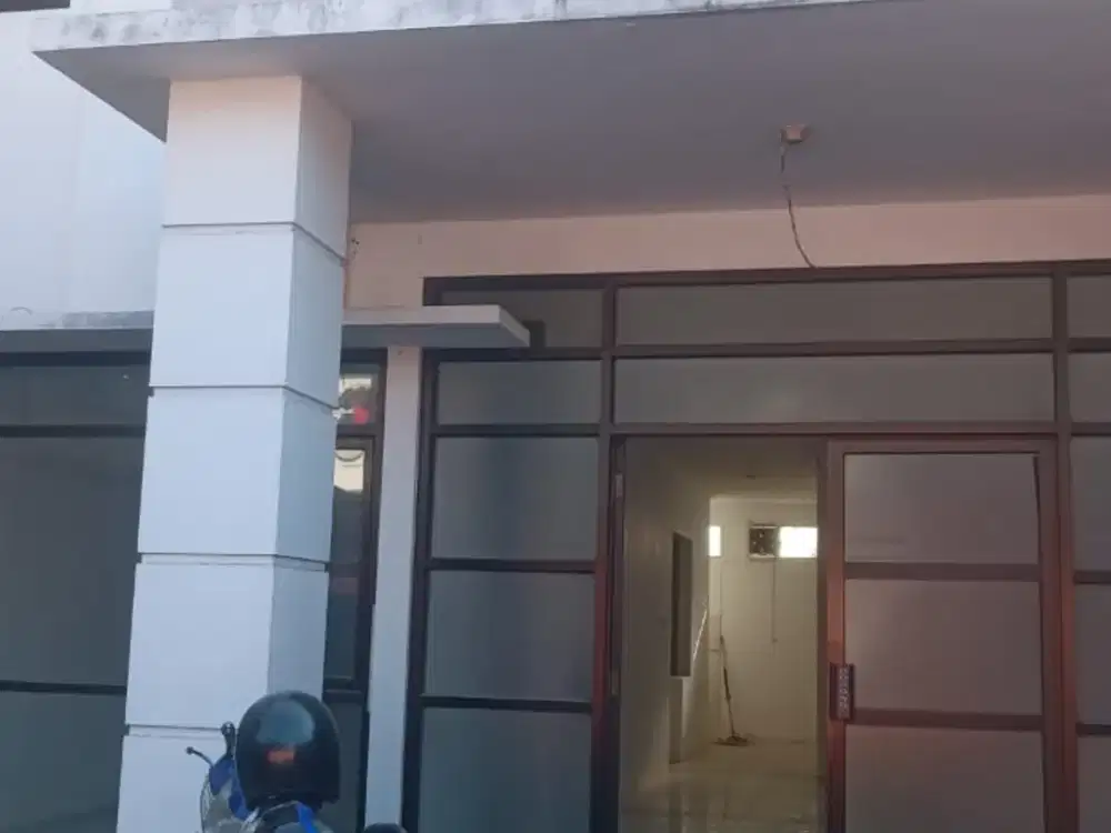 Rumah Asri Siap Huni di Daerah Cigadung Bandung