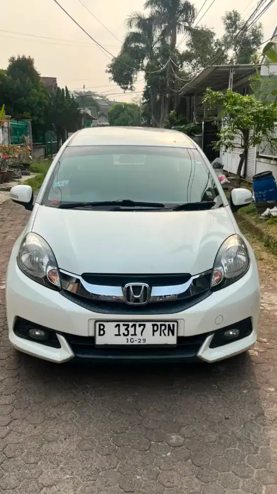 Jual Mobilio THN 2014 MT.kond baik jarang pakai