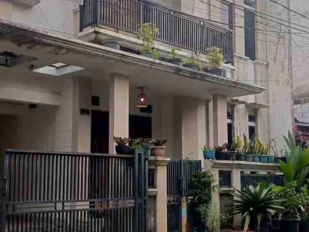 RUMAH MAMPANG INDAH DEPOK